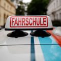 Wie viele Fahrstunden brauchst du bei uns?
